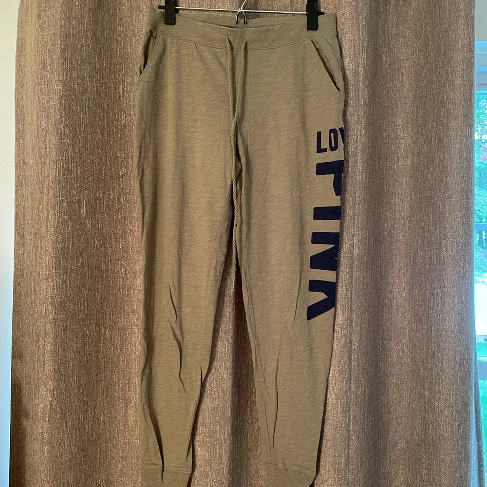 NWOT!💕Pink Victoria’s Secret Casual Pants - Picture 3 of 6